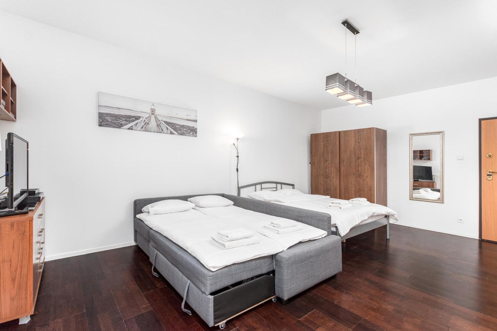 Apartamenty Piekna 28A By Your Freedom Варшава Екстер'єр фото